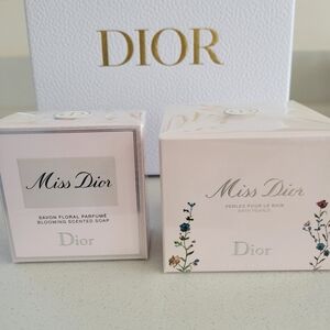 NIB Miss Dior Bath Set